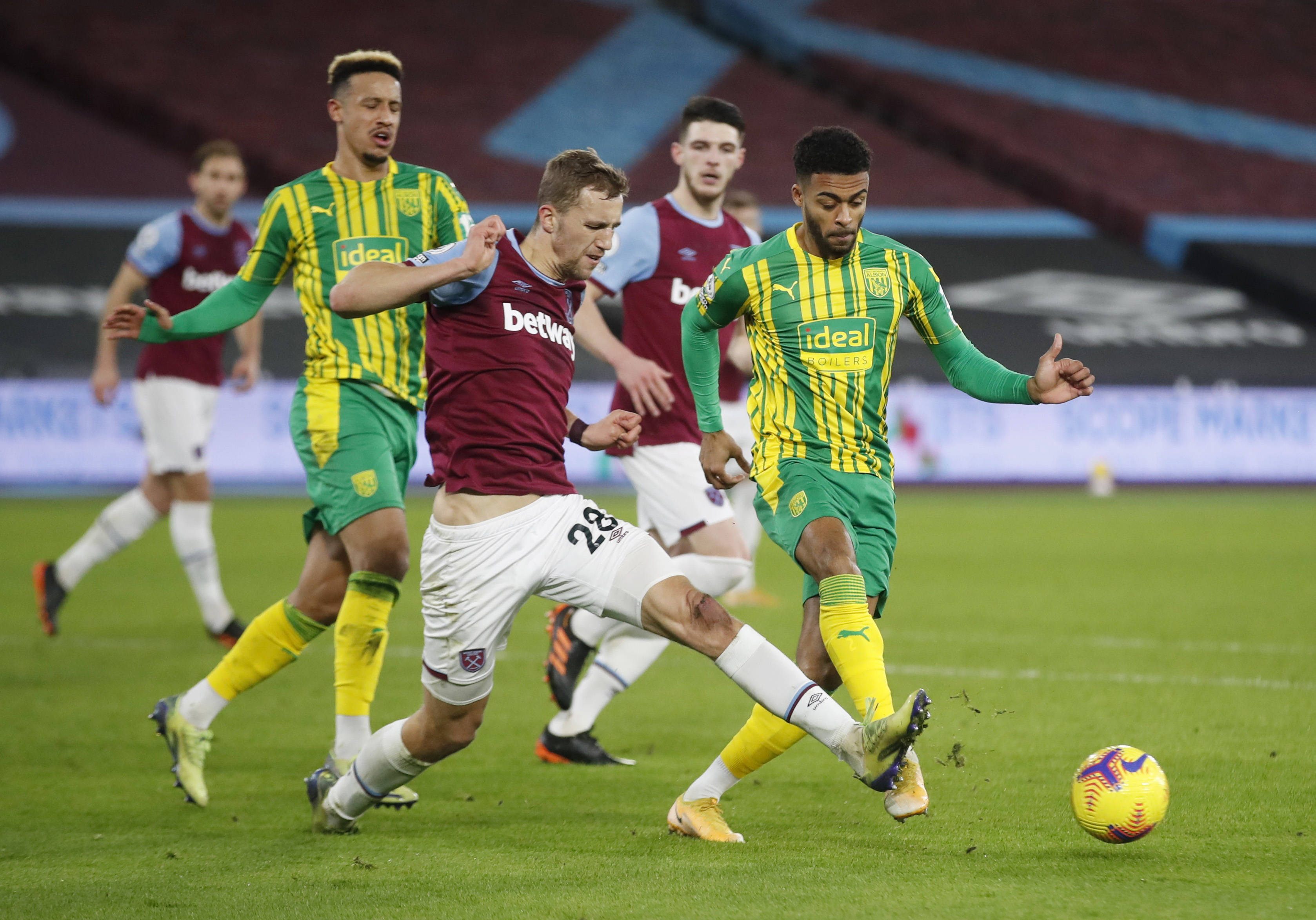 足球舞台上 足球舞台上